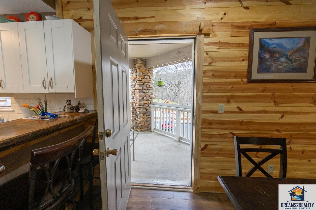 3Br Condo With Lake View - Trout Fishing - Playground - 2 Pools - Free Tickets Included - Pr69-9 ブランソン エクステリア 写真