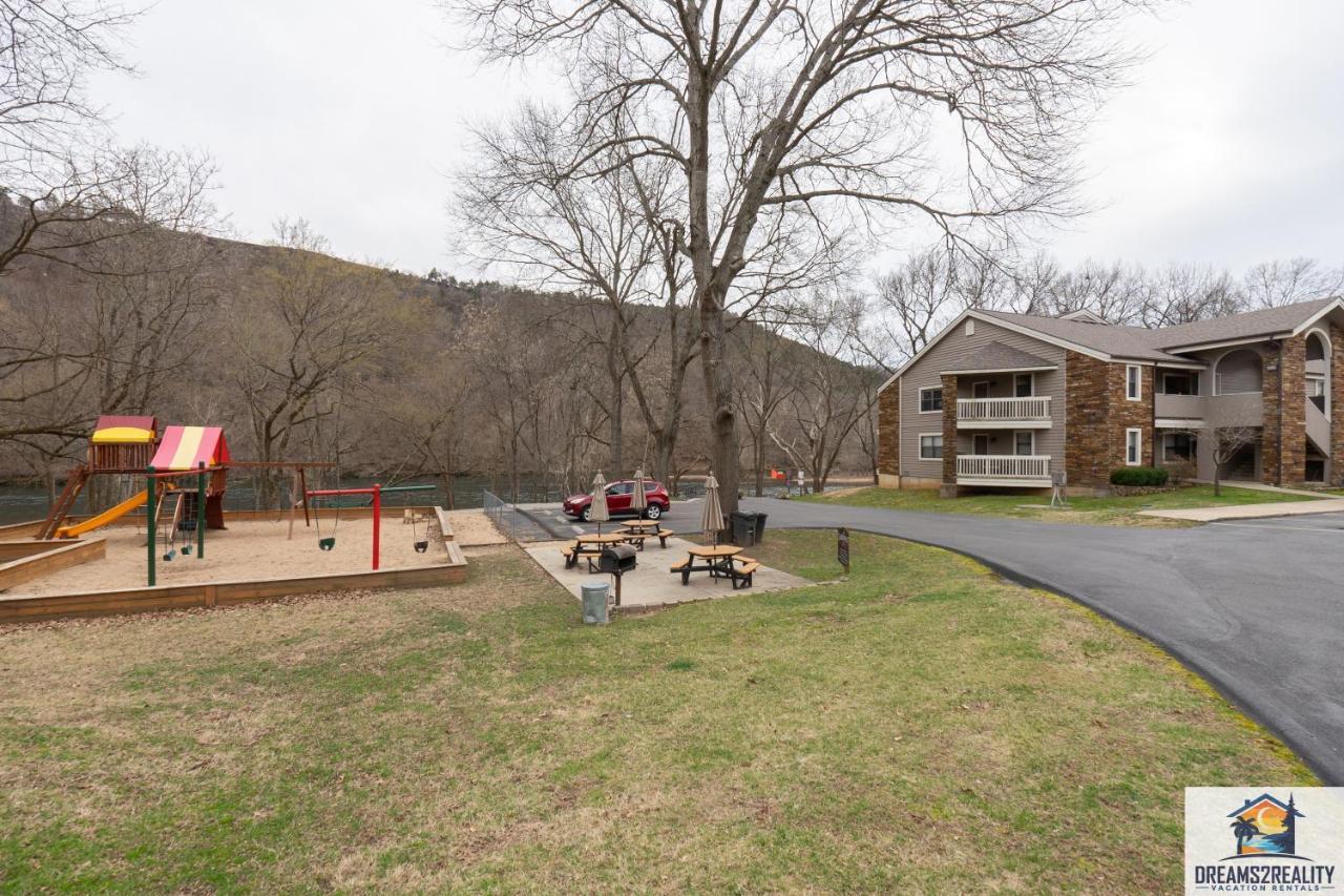3Br Condo With Lake View - Trout Fishing - Playground - 2 Pools - Free Tickets Included - Pr69-9 ブランソン エクステリア 写真