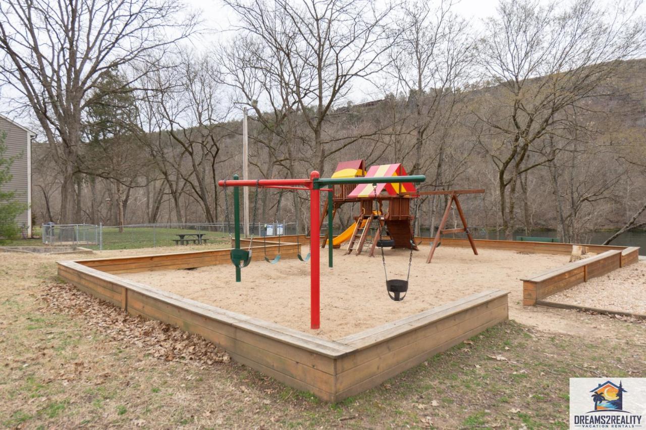 3Br Condo With Lake View - Trout Fishing - Playground - 2 Pools - Free Tickets Included - Pr69-9 ブランソン エクステリア 写真